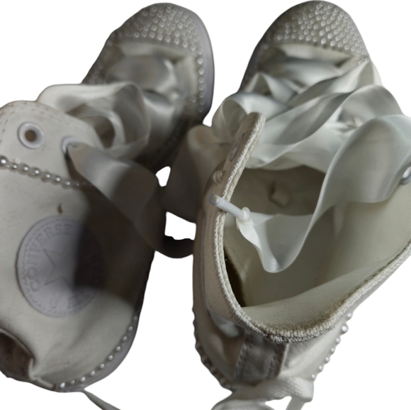 Custom crafted women's Converse shoes. Size 9.  For a wedding or special event. - Picture 4 of 7